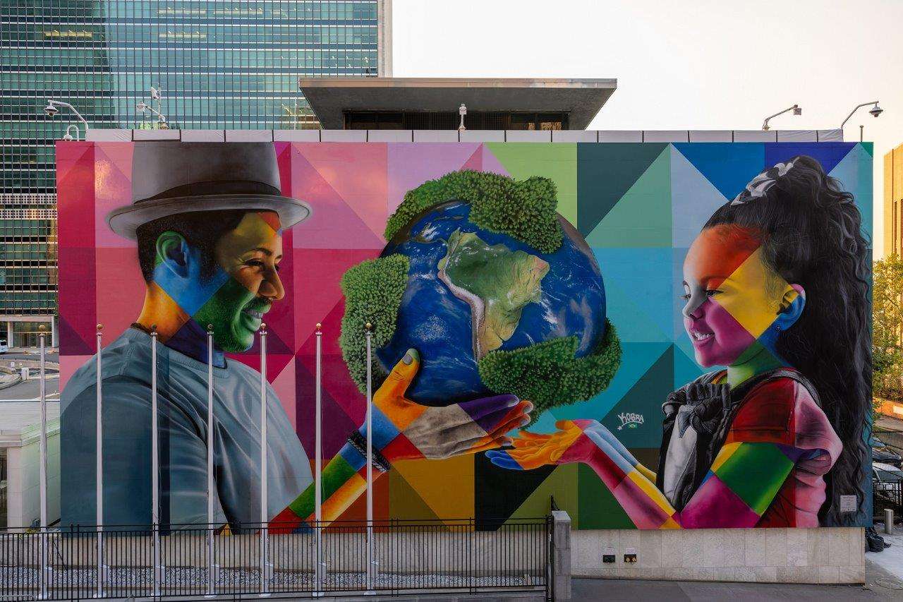 Eduardo Kobra faz homenagem a Michael Jackson com painel em Nova York