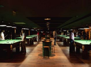 Pub Snooker Tigre abre em um dos pontos mais icônicos de Porto Alegre